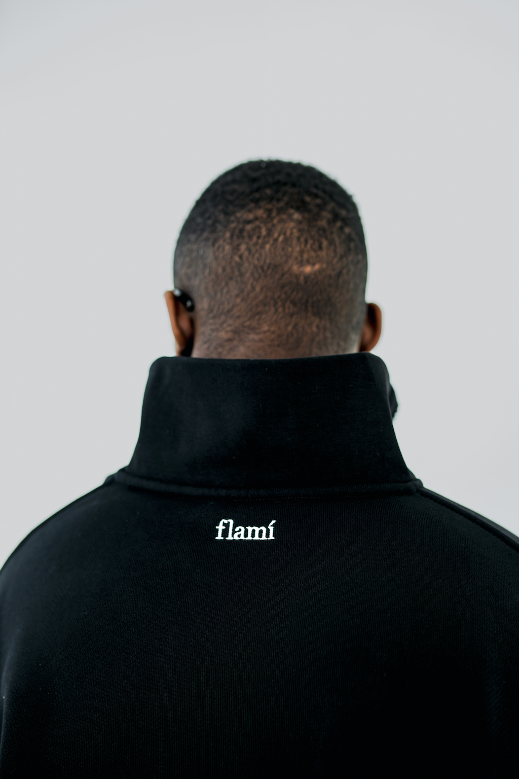 Oversized Zipper - Black White